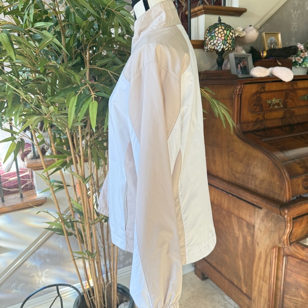 FOOTJOY ladies, golf apparel windbreaker NWOT size medium, zip front lightweight - Picture 9 of 13